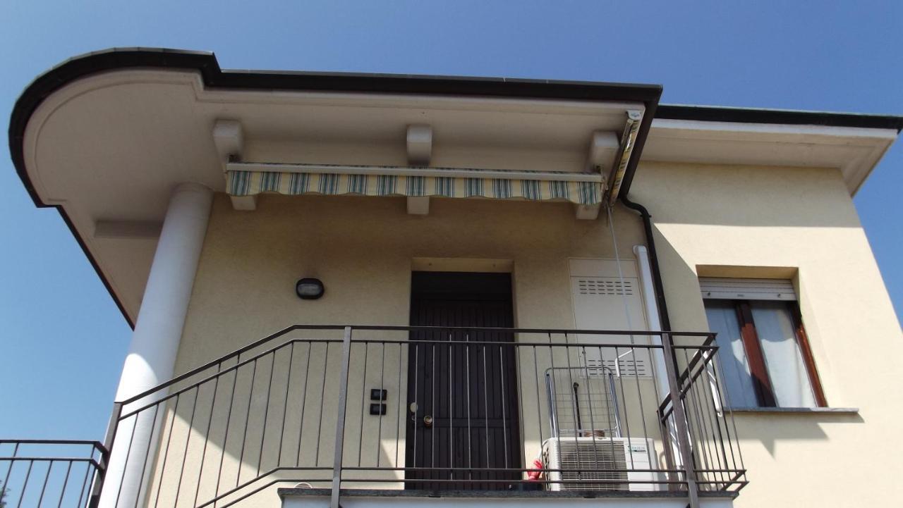 Yellow House Cir 12040 Cassano Magnago Exterior foto